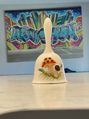 Merry Mushroom Dinner Bell Sears & Roebuck Ceramic Made in Japan 1978 WORK’S